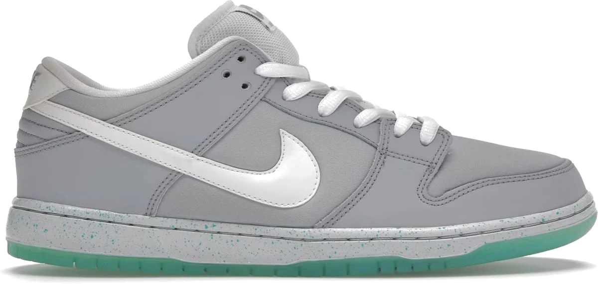 Nike SB Dunk Low Marty McFly