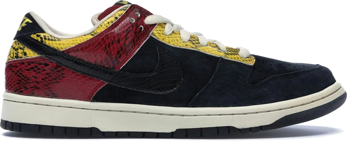 Nike SB Dunk Low Coral Snake