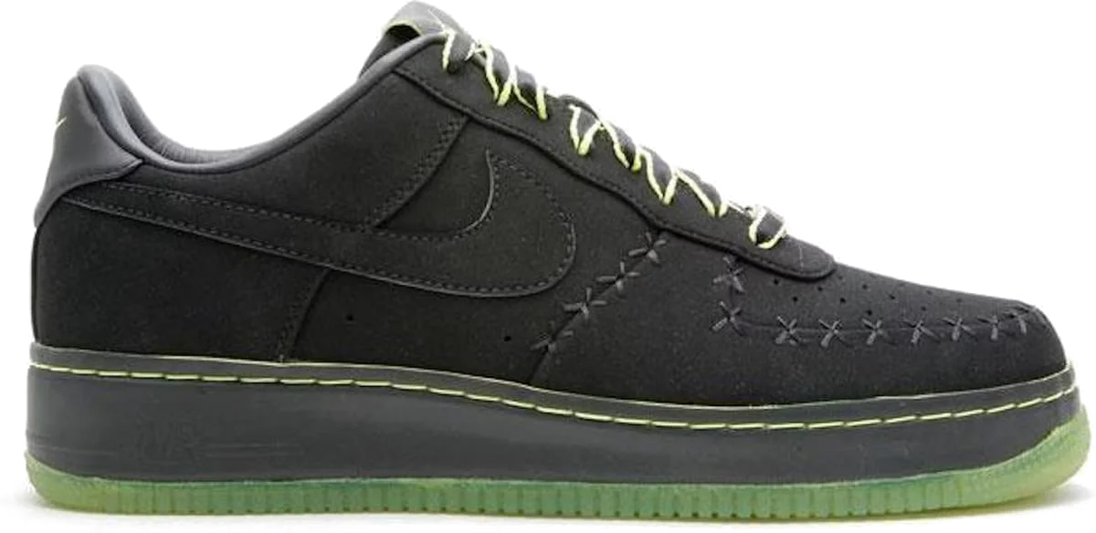 Nike Air Force 1 Low 1World KAWS