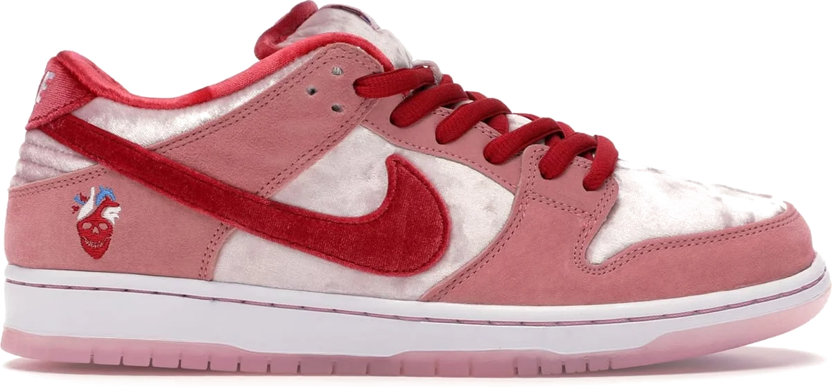 Nike SB Dunk Low Strangelove Skateboards