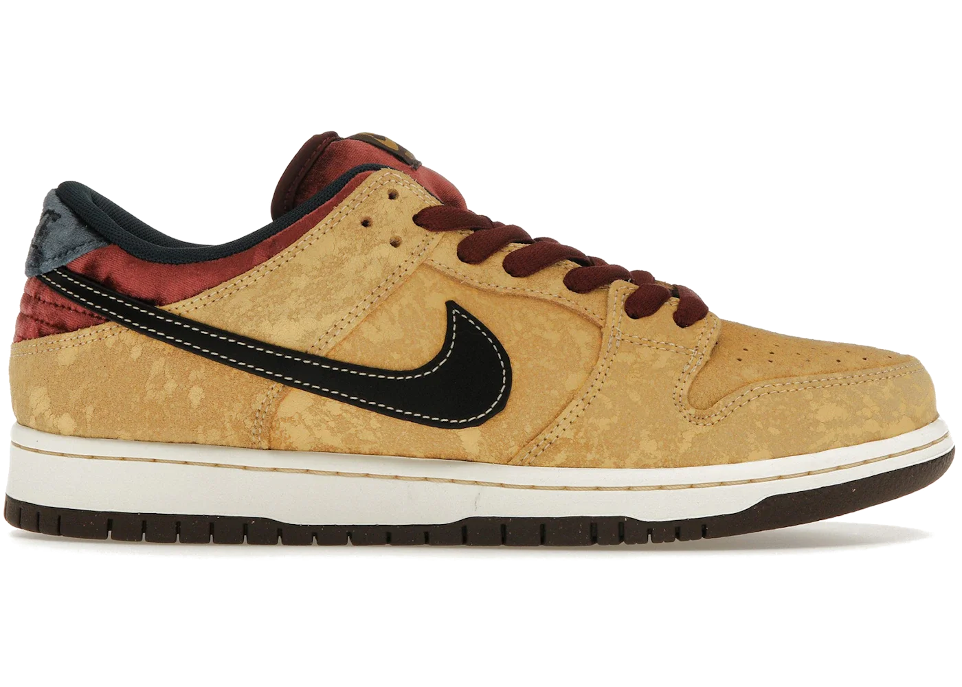 Nike SB Dunk Low City of Cinema