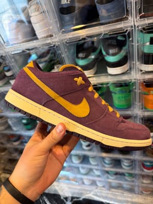 Nike SB Dunk Low Crown Royal