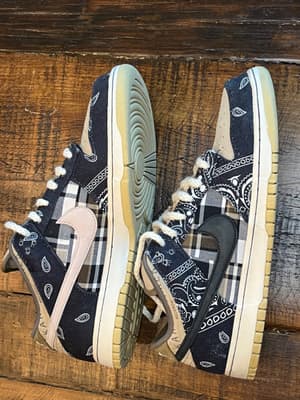 Nike SB Dunk Low Travis Scott