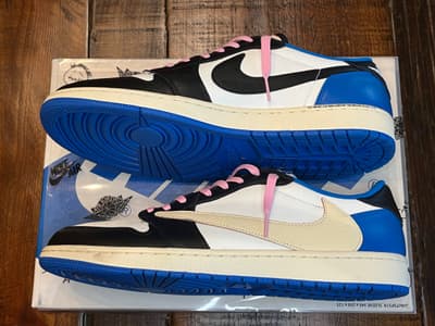 Air Jordan 1 Retro Low OG SP Fragment x Travis Scott