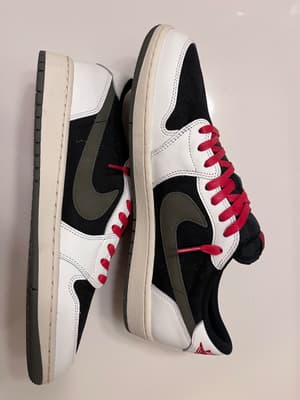 Air Jordan 1 Retro Low OG SP Travis Scott Medium Olive (Women's)