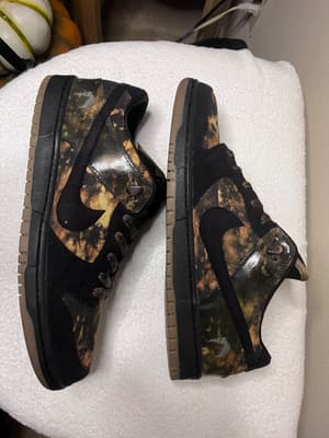 SB Dunk Low Pushead 2