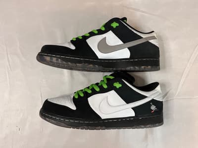 Nike SB Dunk Low Panda Pigeon