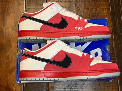 SB Dunk Low