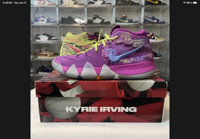 Kyrie 4 Confetti