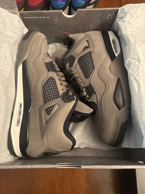 Cave stone jordan 4