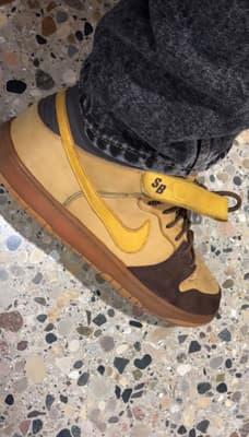 Sb Dunk Mid Wheat