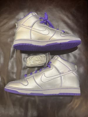 Nike SB Dunk High Dinosaur Jr.