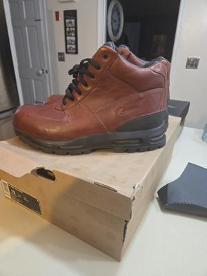 Air Max Goadome X ACG Tar Oxen-Brown 865031-020 BRAND NEW IN BOX 2011