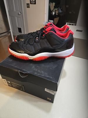 Air Jordan 11 Retro 2015 Low Bred BRAND NEW IN BOX BEST PRICE ON APP