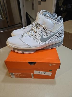Nike Zoom Kobe 2 Shark 2007 BEST PRICE ON APP GREAT HOOP SHOE