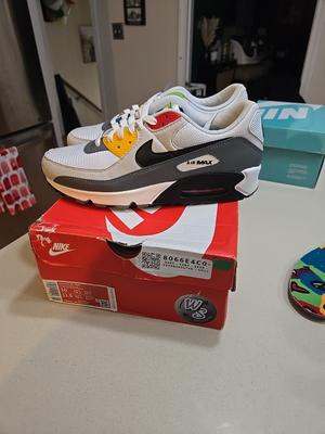 Nike Air Max 90 Peace, Love, Basketball BRAND NEW IN BOX 2020