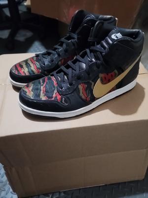 Nike Dunk Comfort Premium Tiger Camo