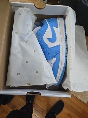 Air Jordan 1 Low UNC W AO9944-441