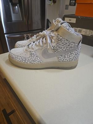 SZ 10.5-Nike Air Force 1 High Stash NYC 1 NIGHT ONLY 25TH YEAR PROMO SIGNED BOX!