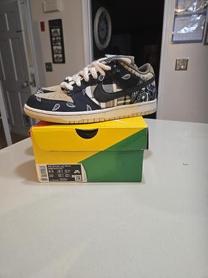 Nike Dunk Low Premium QS SB x Travis Scott Cactus Jack