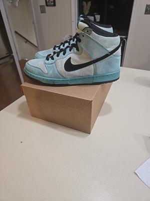 Nike Dunk SB High Sea Crystal