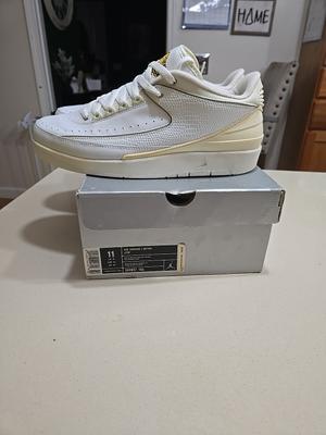 Air Jordan 2 Retro Low White Varsity Maize 309837-102 2005 20 YEAR OLD