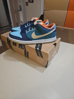 Nike Dunk Premium SB QS Low Mia Skate Shop 10th Year Anniversary CLEAN