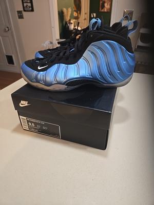 Nike Air Foamposite One University Blue 314996-402 VNDS BOTTOM LOOK NEW